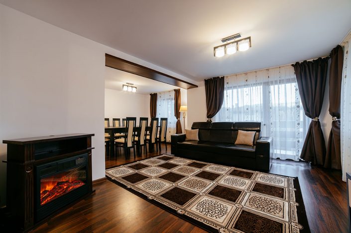 serban-cottage-inside